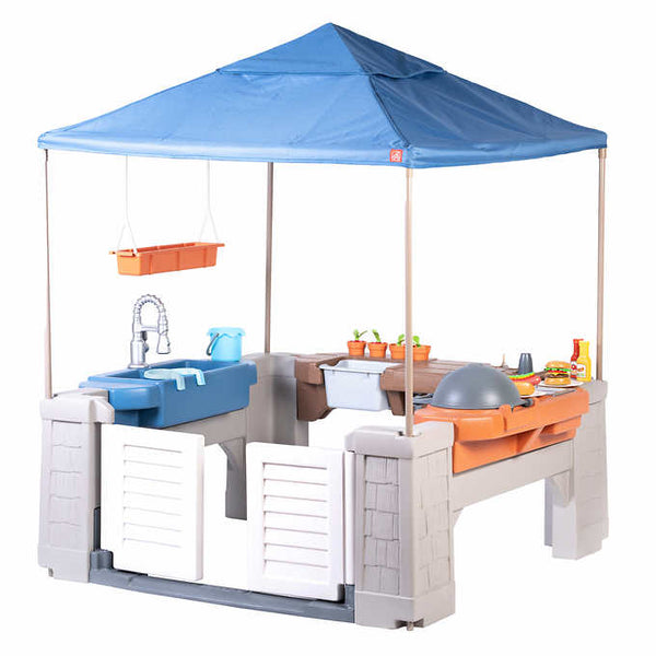 Step2 Grill & Gather Play Center with Canopy