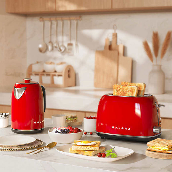 This Kitchen Bundle Includes A Kettle, Toaster & Slow Juicer!