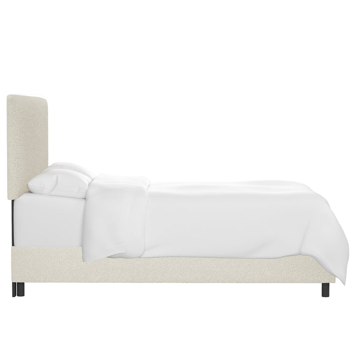 Ashland Upholstered Bed