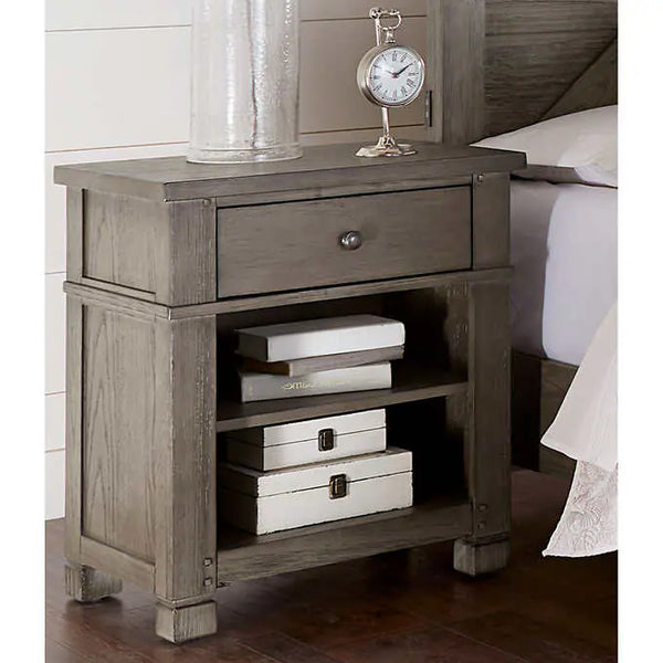 East Lake 1 Drawer Nightstand