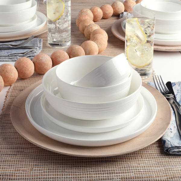 Mikasa Alyssa 40-piece Bone China Dinnerware Set