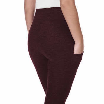 These Kirkland signature ladies brushed leggings are so cute, comfy, and  even have pockets! 😍 I spotted three different colors for $14